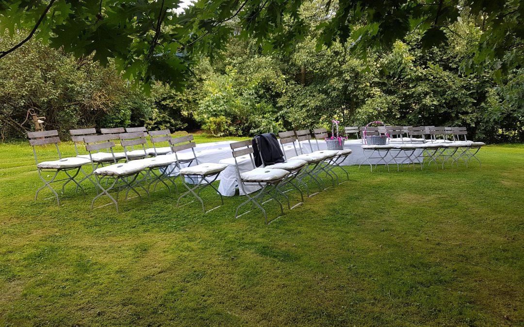 Hochzeit im romantischen Weingut in Willtingen